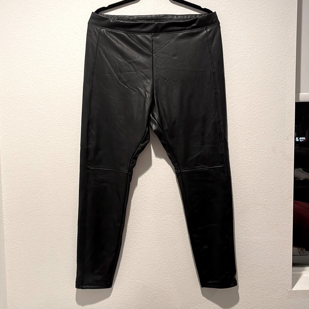 New with tag! Express faux leather high waisted leggings pants